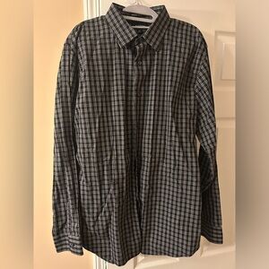 Men’s Black Plaid Dress Shirt